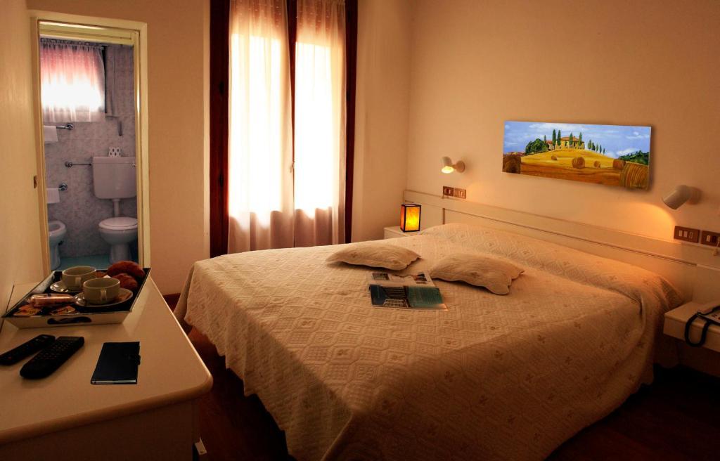 Hotel Aggravi Chianciano Terme Zimmer foto