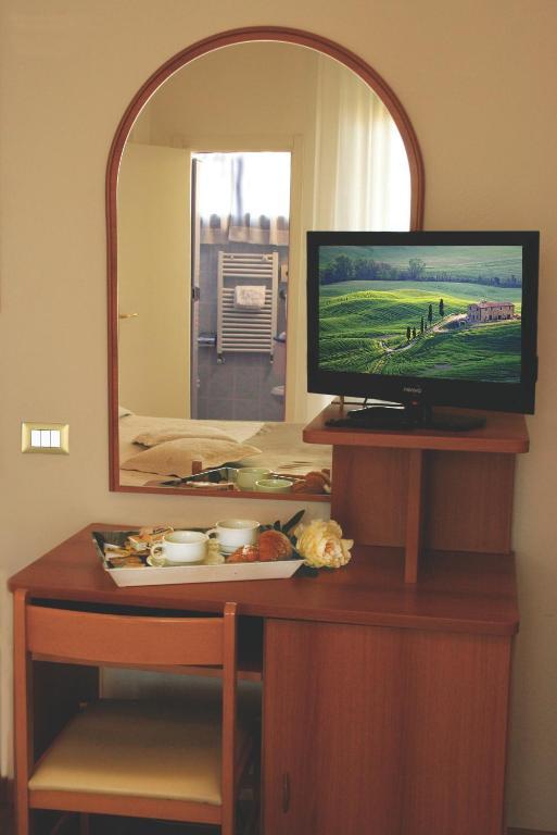 Hotel Aggravi Chianciano Terme Zimmer foto