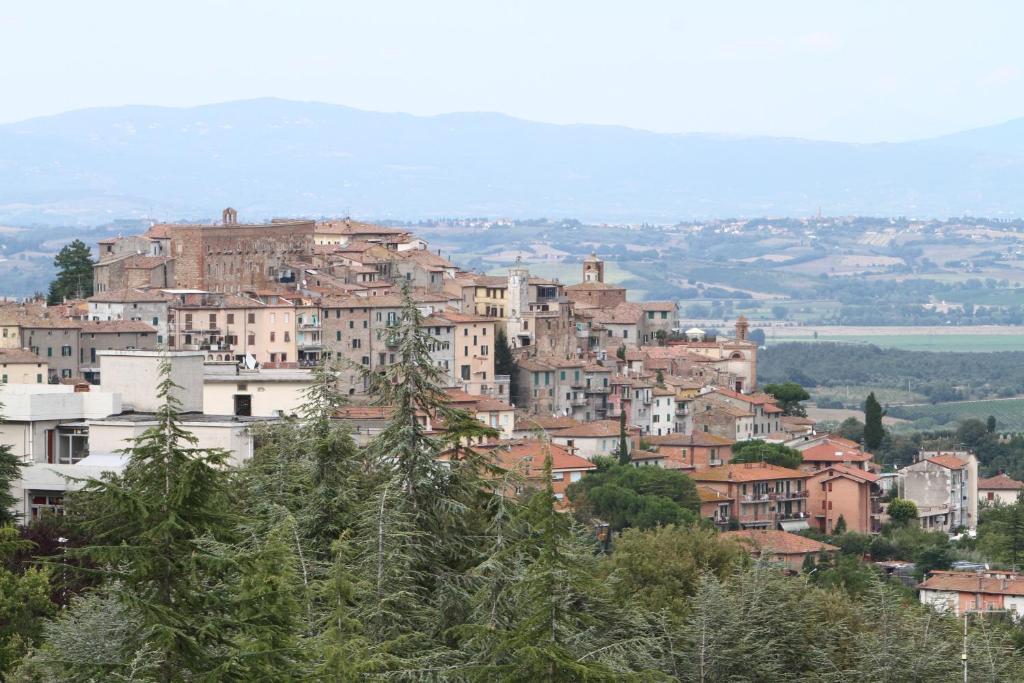 Hotel Aggravi Chianciano Terme Exterior foto